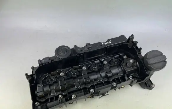 Mini One - Cooper F56 F55 Rocker cam cover 8581797 51109188