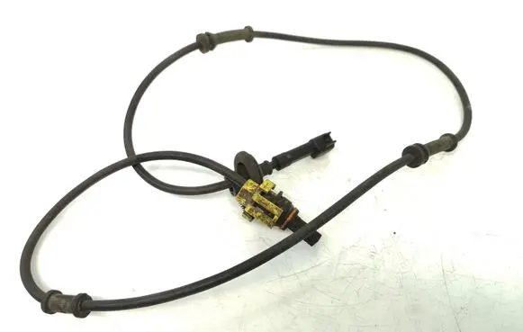 Volkswagen Golf I ABS brake wheel speed sensor 04721040AG 2501150504
