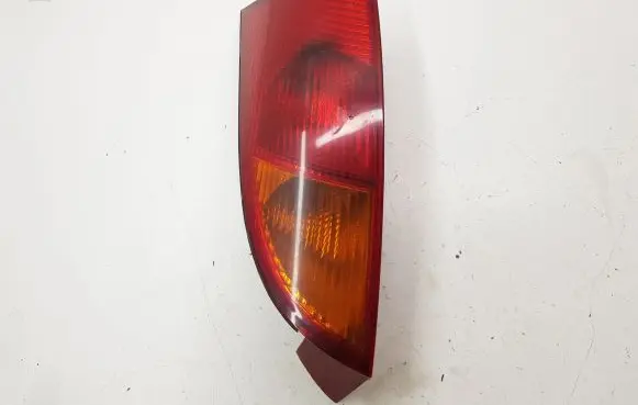 Ford Focus Rear/tail lights XS4113405A