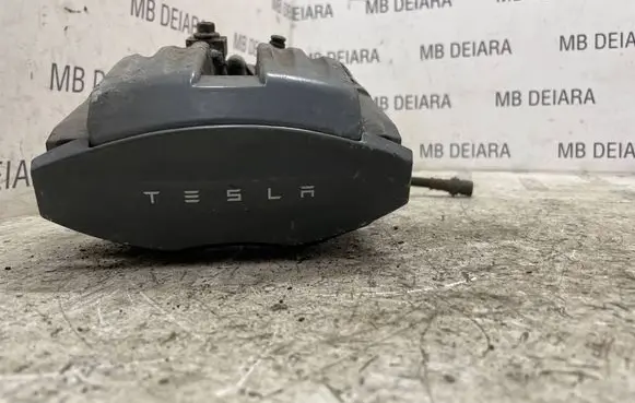 Tesla Model S Rear brake caliper 107854200A