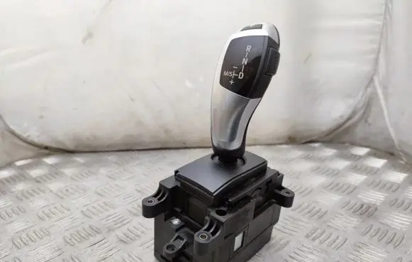 BMW 7 F01 F02 F03 F04 Gear selector 9218102