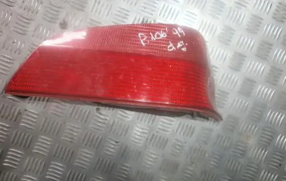 Peugeot 106 Rear/tail lights 2274
