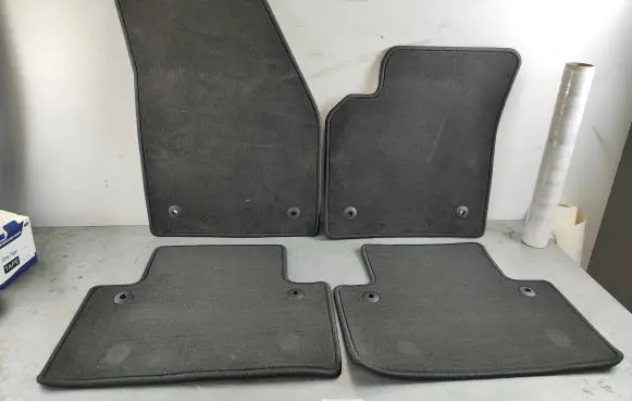 Volvo S40 Car floor mat set 30660214