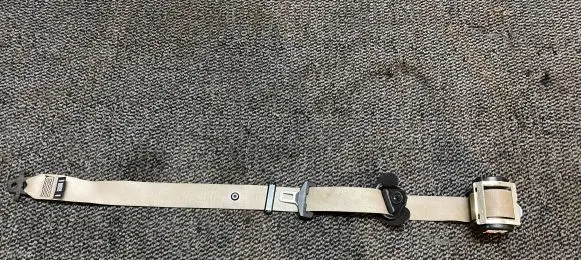 BMW 5 F10 F11 Set of seat belts 610126300B