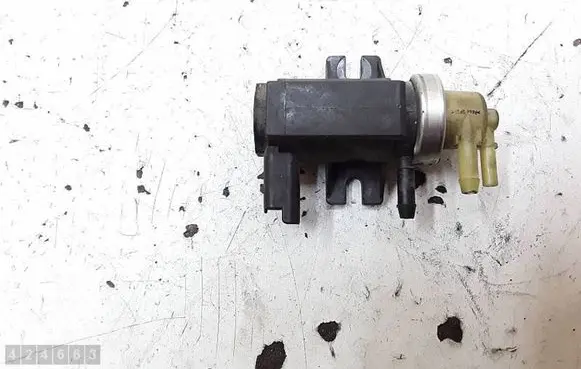 Peugeot 5008 Turbo solenoid valve 9672875080 11T336 70163302