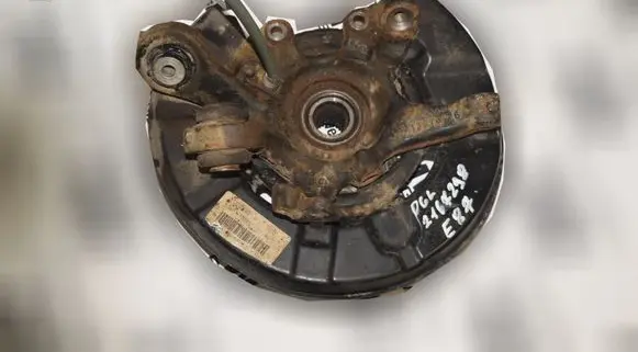 BMW 1 E81 E87 Rear wheel hub 6762858