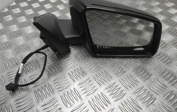 Mercedes-Benz GLA W156 Front door electric wing mirror A1568100216