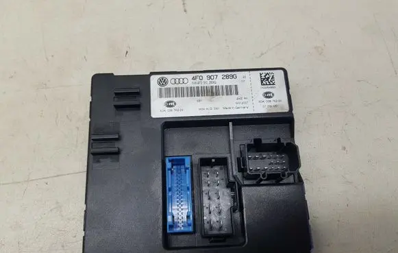 Audi A6 S6 C6 4F Comfort/convenience module 4F0907289G nr7057