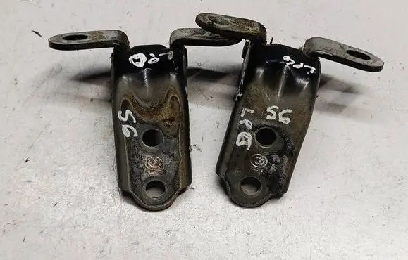 KIA Sportage Front door hinge set 2S6FSE44