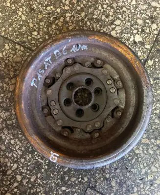 Volkswagen PASSAT B6 Flywheel
