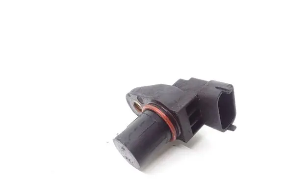 Mercedes-Benz C W204 Camshaft position sensor A0051531328