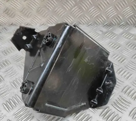 BMW iX A/C compressor mount bracket 6926262