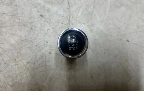 Toyota Corolla Verso AR10 Engine start stop button switch 15A710