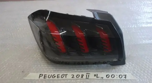 Peugeot 208 Rear/tail lights 9823216880 L90123124