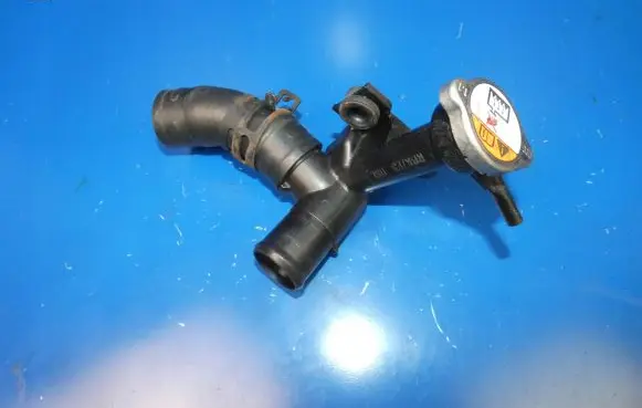 KIA Rio Engine coolant pipe/hose