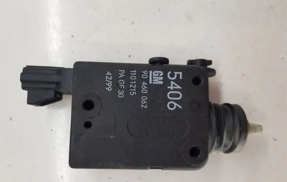 Opel Zafira A Central locking motor 90460062