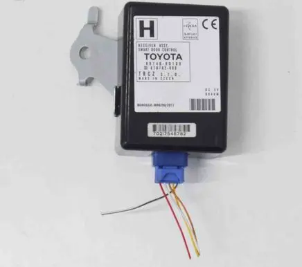 Toyota Yaris Other devices 897400D100