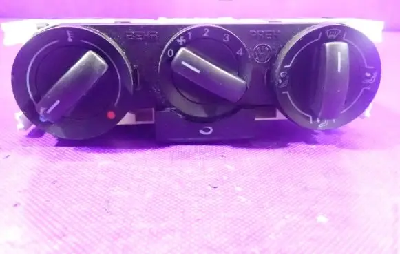 Volkswagen Polo Interior fan control switch 6Q0819045P