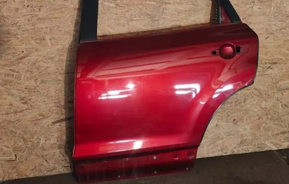 Mazda CX-9 Rear door