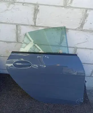 BMW 2 F44 Rear door