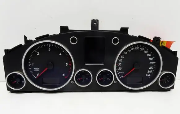 Speedometer (instrument cluster)