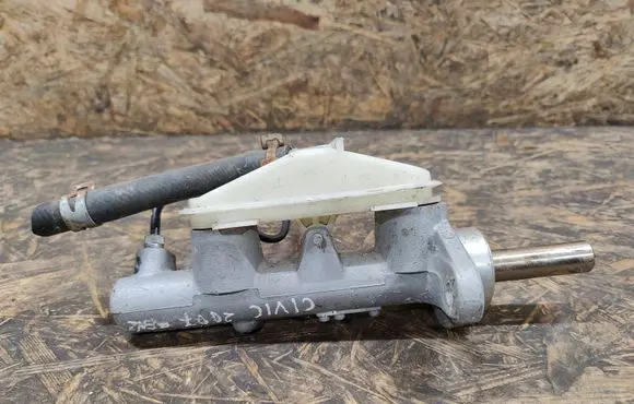 Honda Civic Master brake cylinder