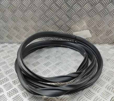 Hyundai IONIQ 6 Rubber seal front coupe door 82110CU000