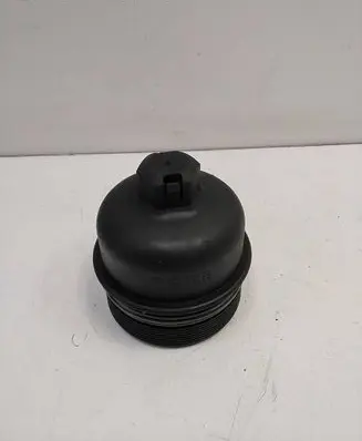 Peugeot 308 Oil filter cover 