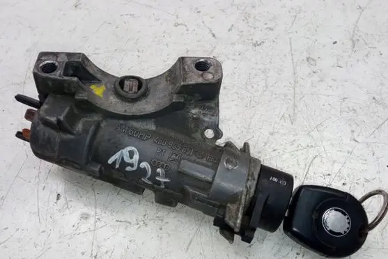 Skoda Octavia Mk1 (1U) Ignition lock 4B0905851C