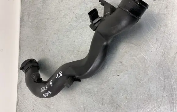 Volkswagen Golf V Intercooler hose/pipe 038906051C