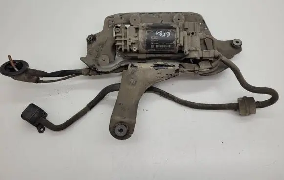 Audi A6 Allroad C7 Air suspension compressor 