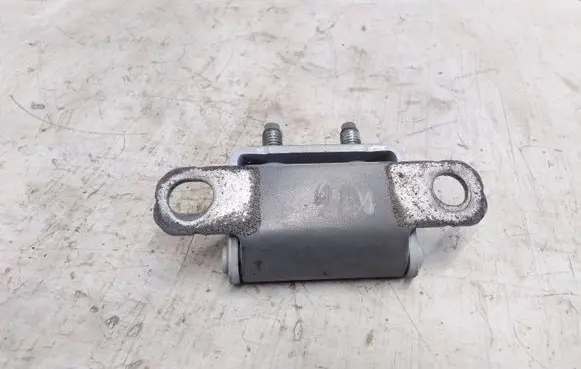 KIA Sportage Tailgate/trunk/boot hinge
