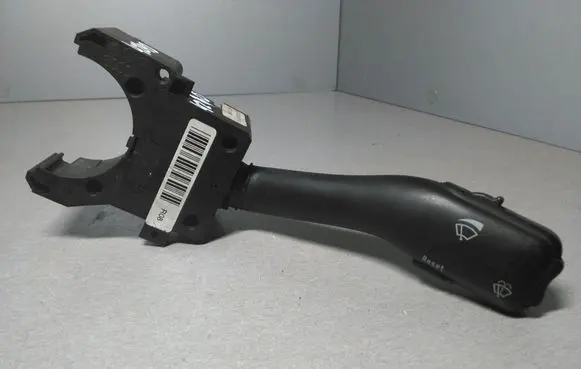 Volkswagen PASSAT B5.5 Wiper control stalk 4B0953503G