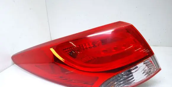 Rear/tail lights