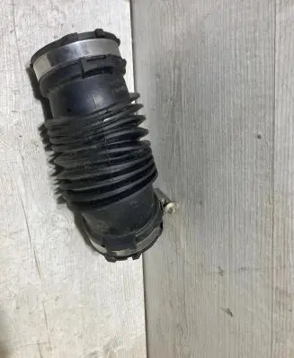Renault Clio V Air intake hose/pipe 165750995