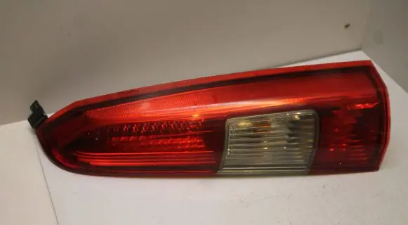Volvo V70 Rear/tail lights 9154494ECE