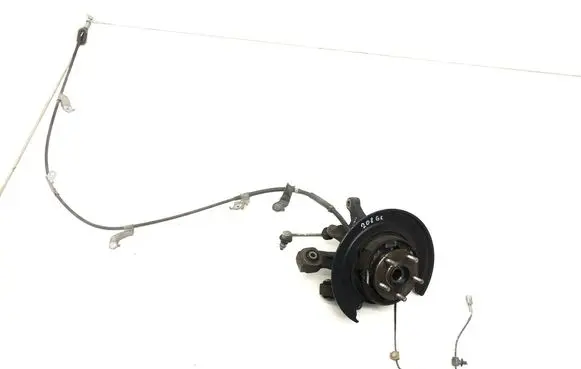 Subaru Crosstrek II Rear wheel hub 28411FL070