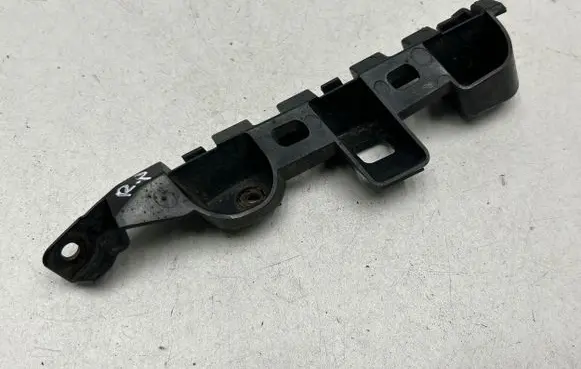 Volkswagen PASSAT B7 Front bumper mounting bracket 3AA807184