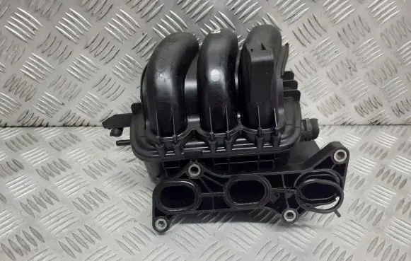 Peugeot 107 Intake manifold