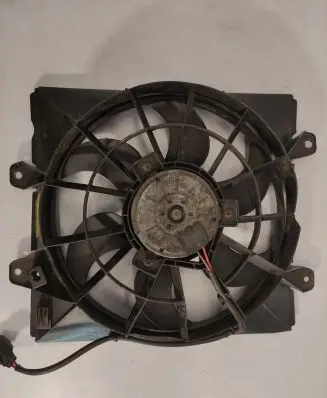 Toyota Avensis T220 Radiator cooling fan shroud 163600B010
