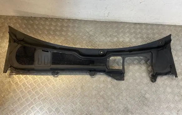 Land Rover Range Rover Evoque L538 Wiper trim GJ324105AA GJ324105BA