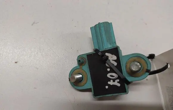 Audi A6 S6 C6 4F Airbag deployment crash/impact sensor 4F0955557