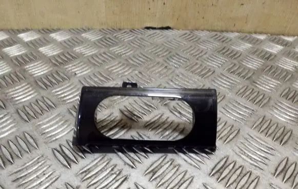 Chevrolet Captiva Panel trim