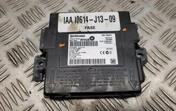 Dodge Durango III Keyless (KESSY) go control unit/module 68217461AB P68217461AB