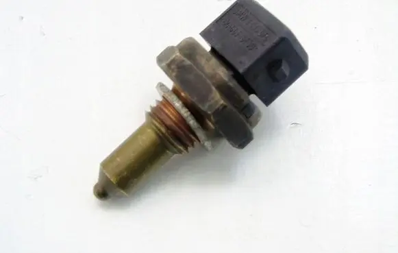 BMW 6 E63 E64 Coolant temperature sensor 1433075