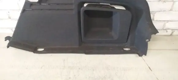 Trunk/boot lower side trim panel