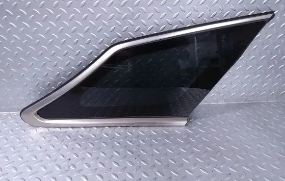 Hyundai i40 Rear side window 878203Z120