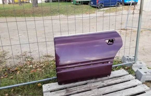 Audi A6 S6 C4 4A Rear door