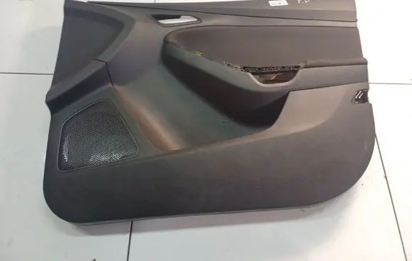 Front door card panel trim