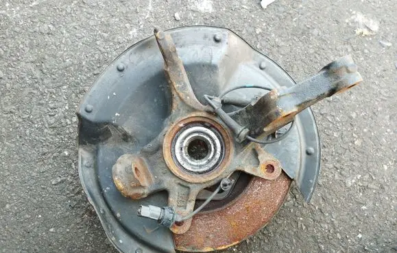 Honda Civic Front wheel hub